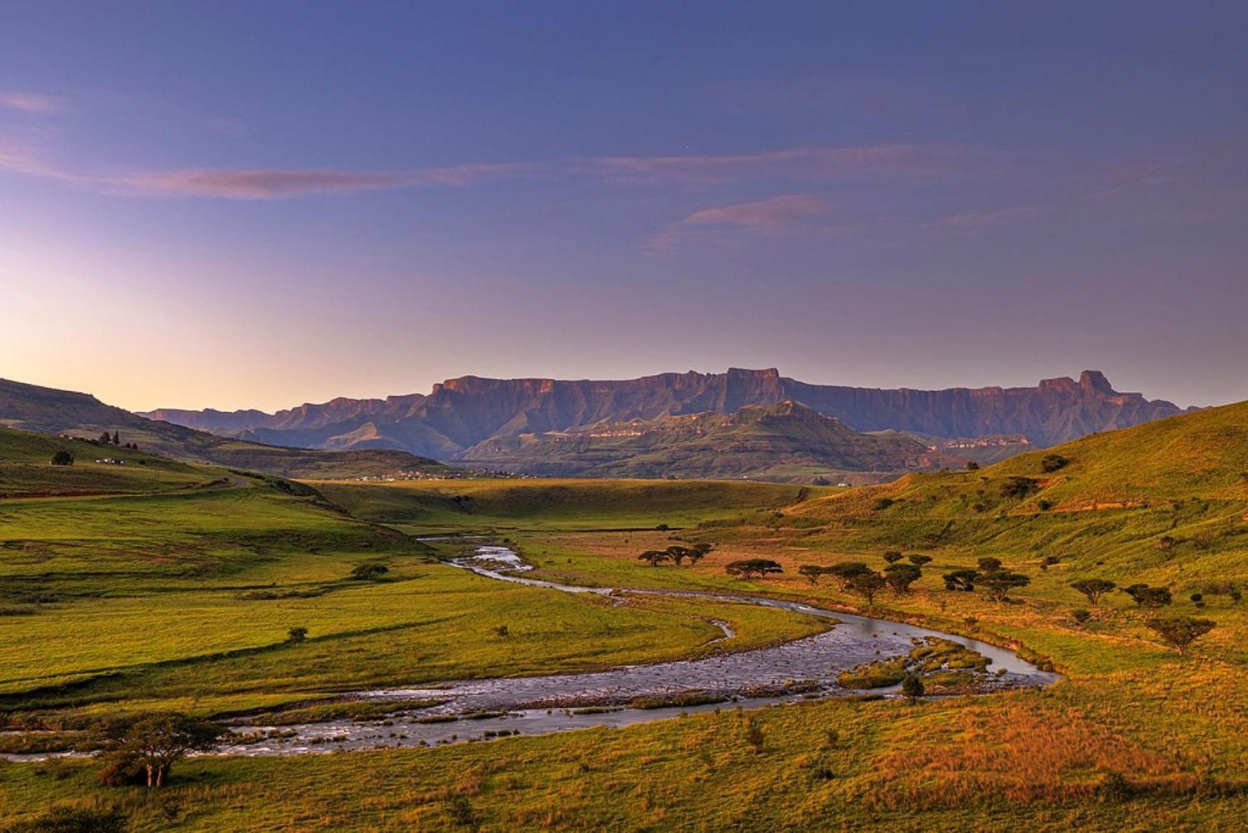 Hlalanathi Drakensberg Resort バーグビル エクステリア 写真