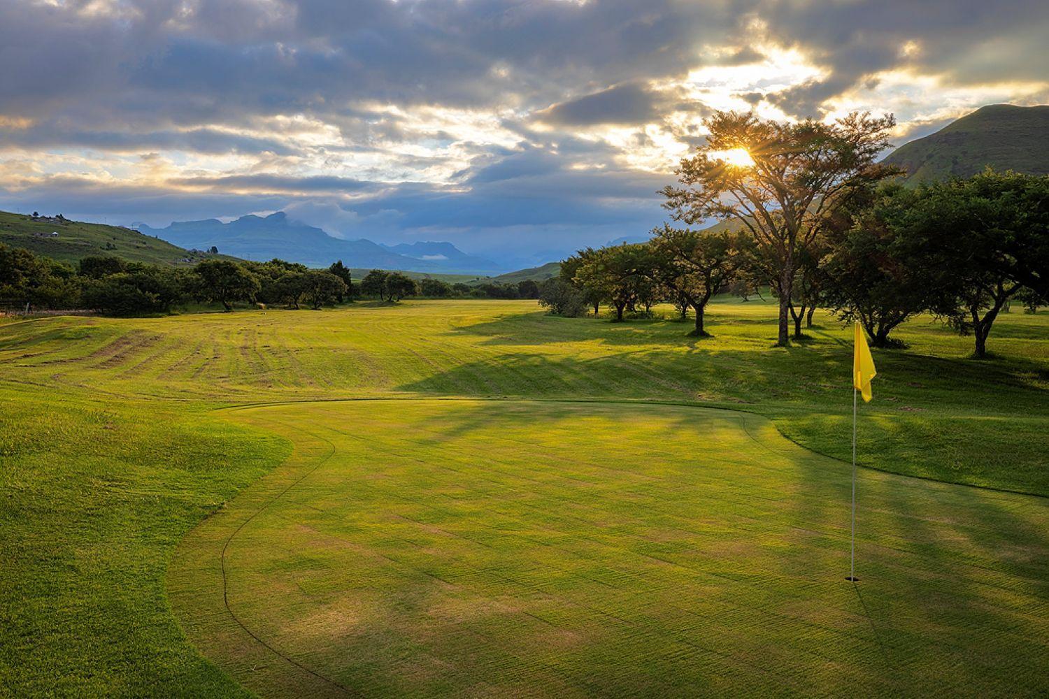 Hlalanathi Drakensberg Resort バーグビル エクステリア 写真