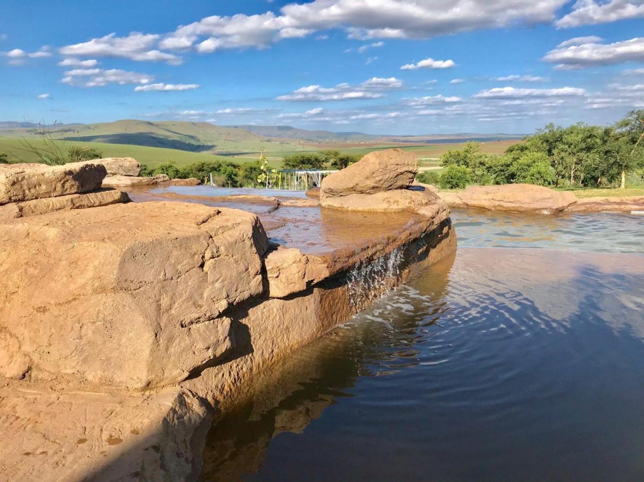 Hlalanathi Drakensberg Resort バーグビル エクステリア 写真