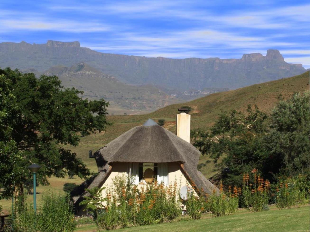 Hlalanathi Drakensberg Resort バーグビル エクステリア 写真